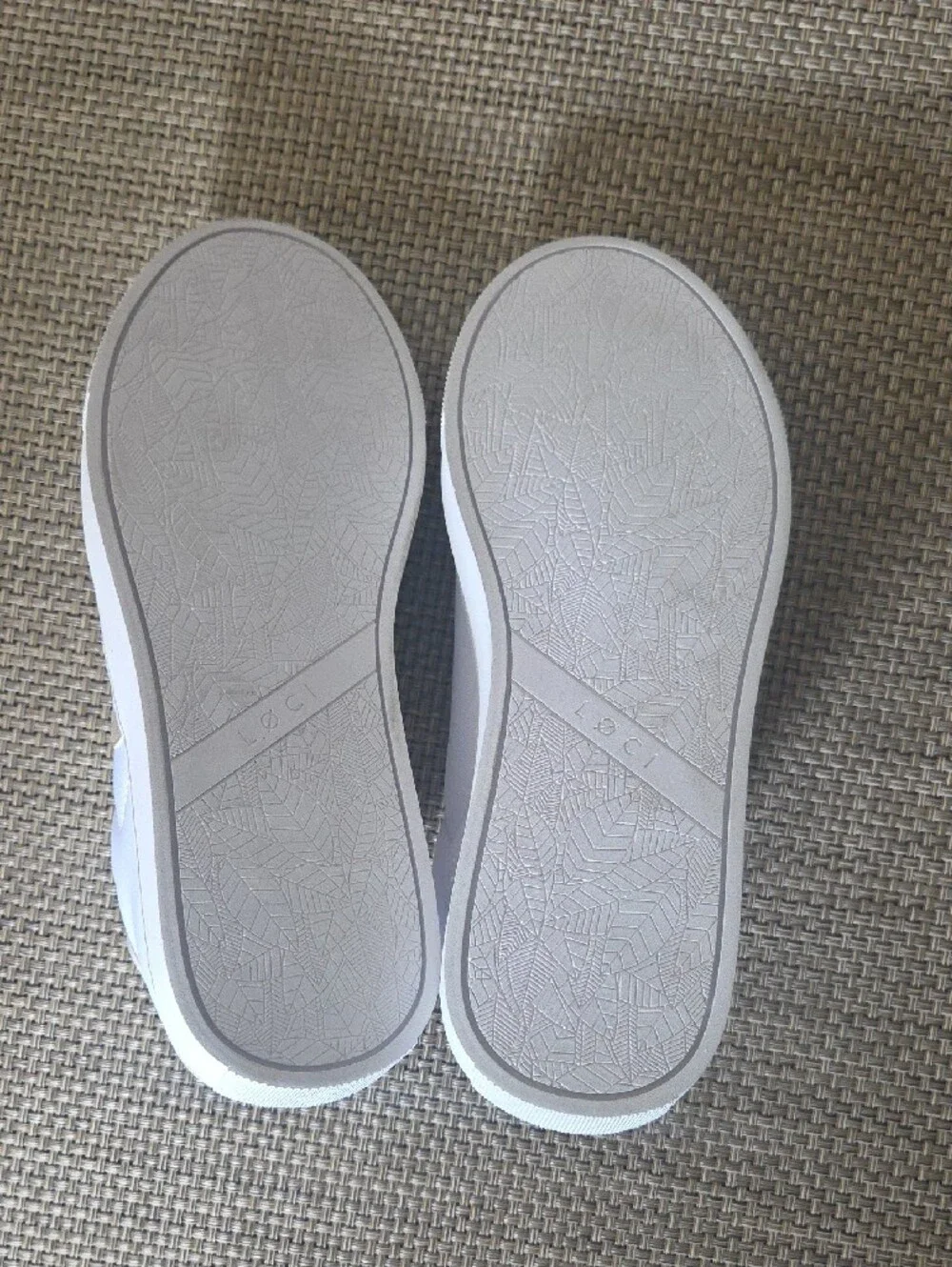 LOQ White Canvas Low-Top Sneakers with Gold Trim